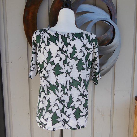 Simon's Linen Floral Short Sleeve Top - Picture 2 of 2
